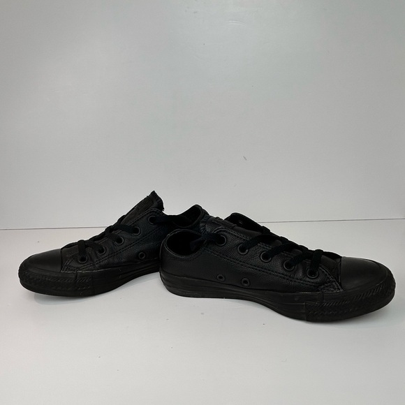 Converse Chuck Taylor All Star Leather Low Top Sneaker, 6, Classic Shoe - Picture 5 of 10